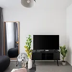 Aparthotel Limehome Friedrichstrasse 3*