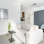 Limehome Friedrichstrasse 아파트호텔 린츠