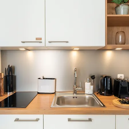 아파트호텔 Limehome Friedrichstrasse 3*