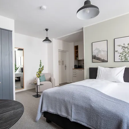 Limehome Friedrichstrasse 아파트호텔 린츠