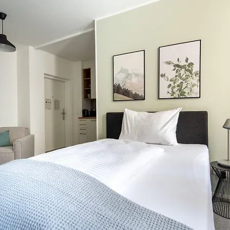 Limehome Friedrichstrasse 아파트호텔 3*