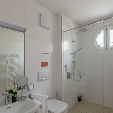 아파트호텔 Limehome Friedrichstrasse 3*